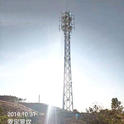 SST Mobile Communication Lattice Steel Towers 3 Platform Hot Dip Galvanized